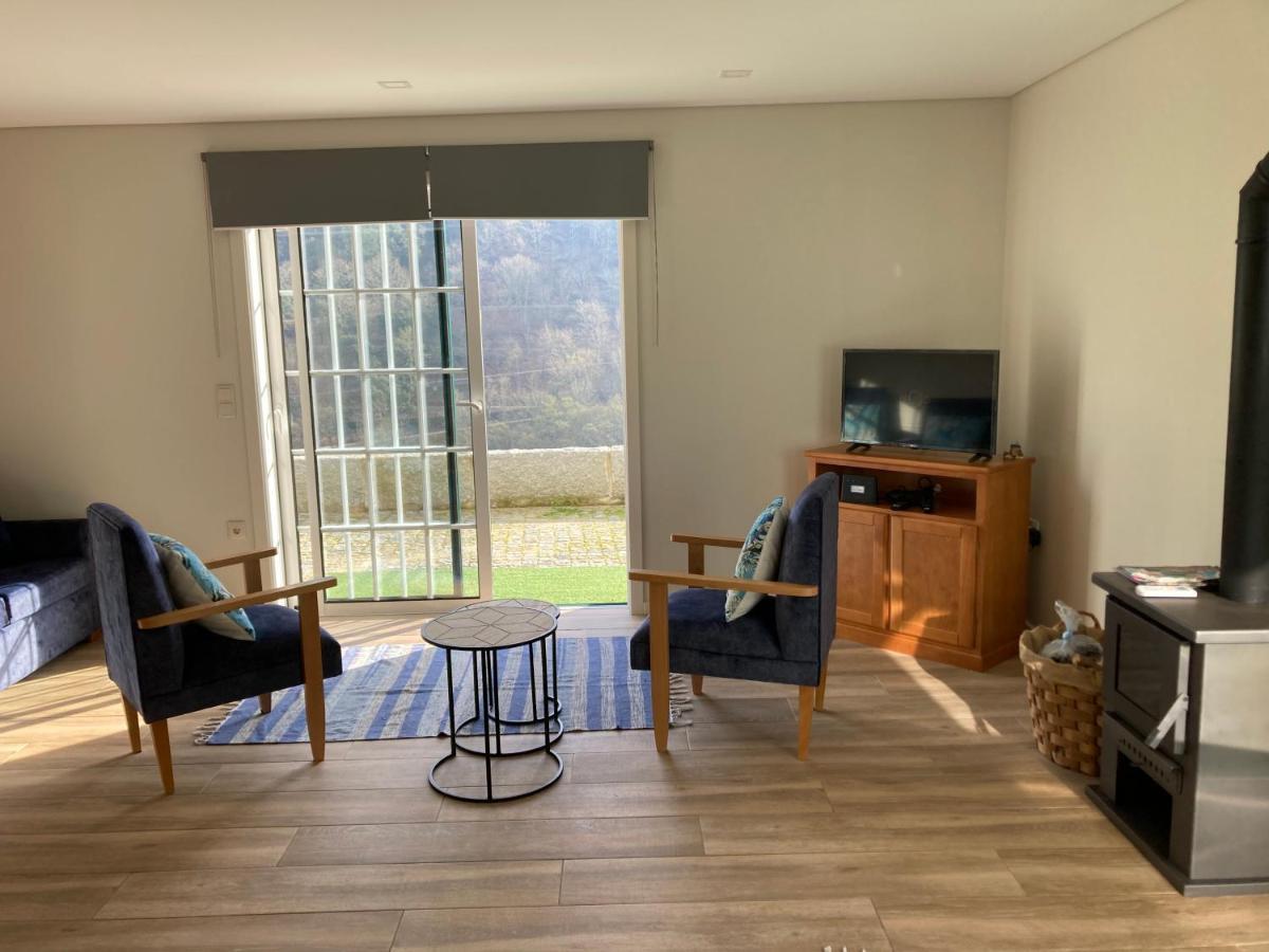 Quinta De Varzielas - Agroturismo Castelo de Paiva Luaran gambar